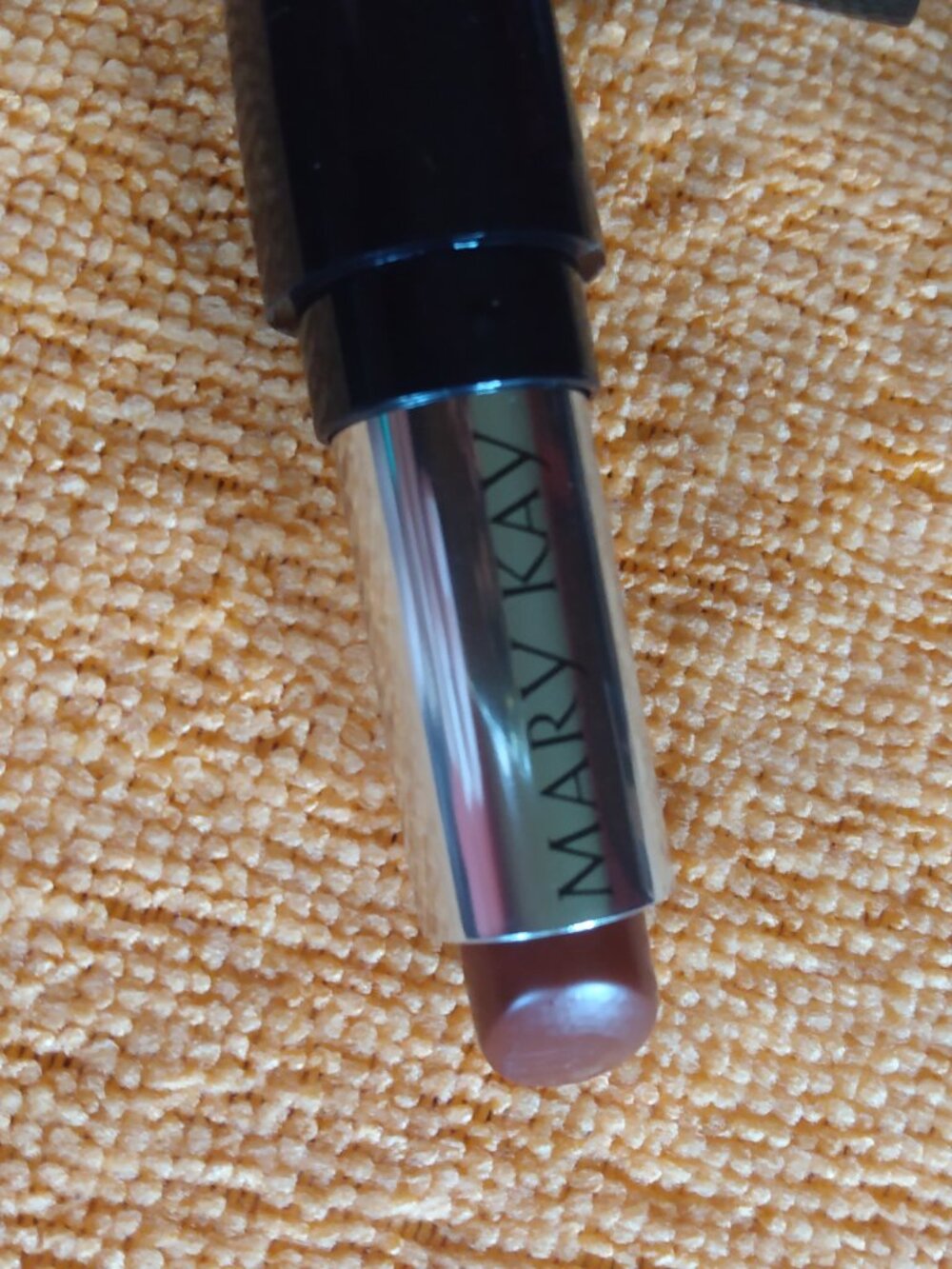 Mary Kay Lipstick - Picture 2 of 4